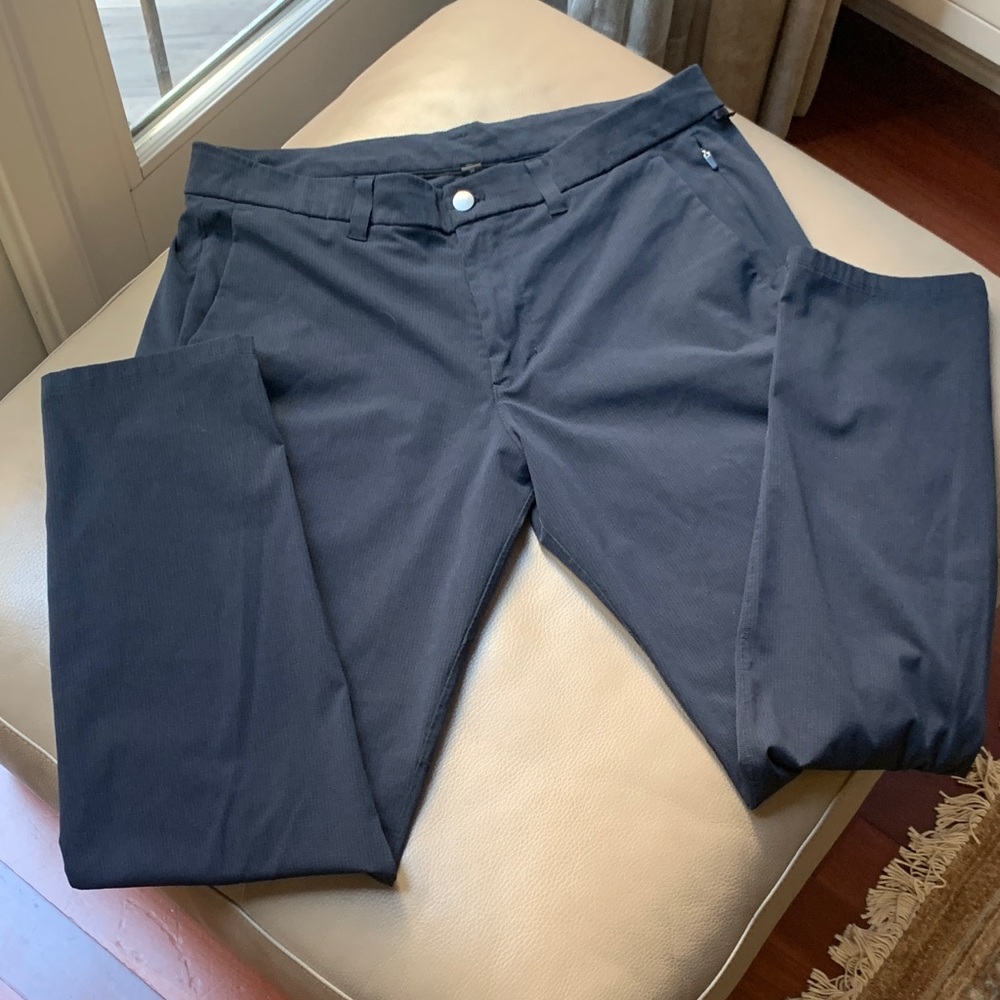 Men’s lululemon athletica Dark Gray Chinos